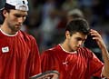 Ivo Karlovic et Mario Ancic, le 7 f&eacute;vrier 2004, lors de leur double perdu face &agrave; Micka&euml;l llodra et Nicolas Escud&eacute;